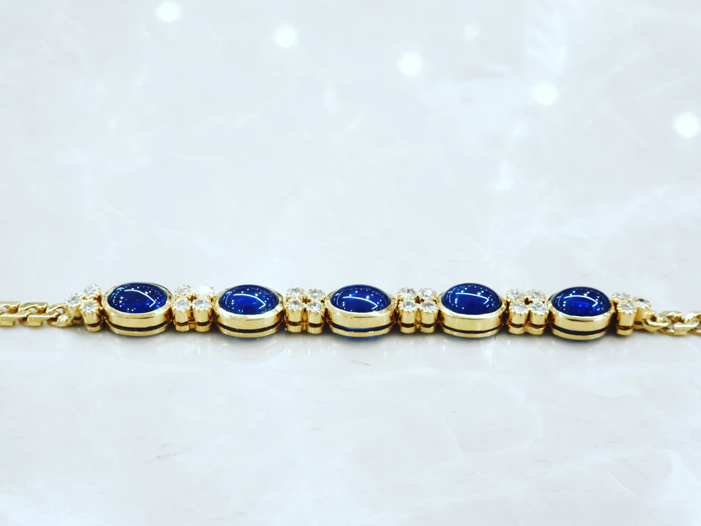 Sapphire and diamond bracelet